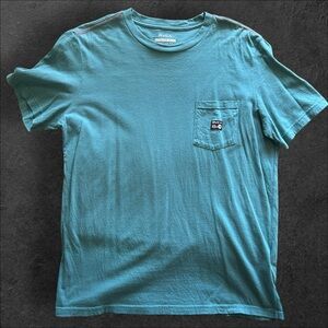 RVCA Men’s Pocket Tee Size Medium (Regular Fit)